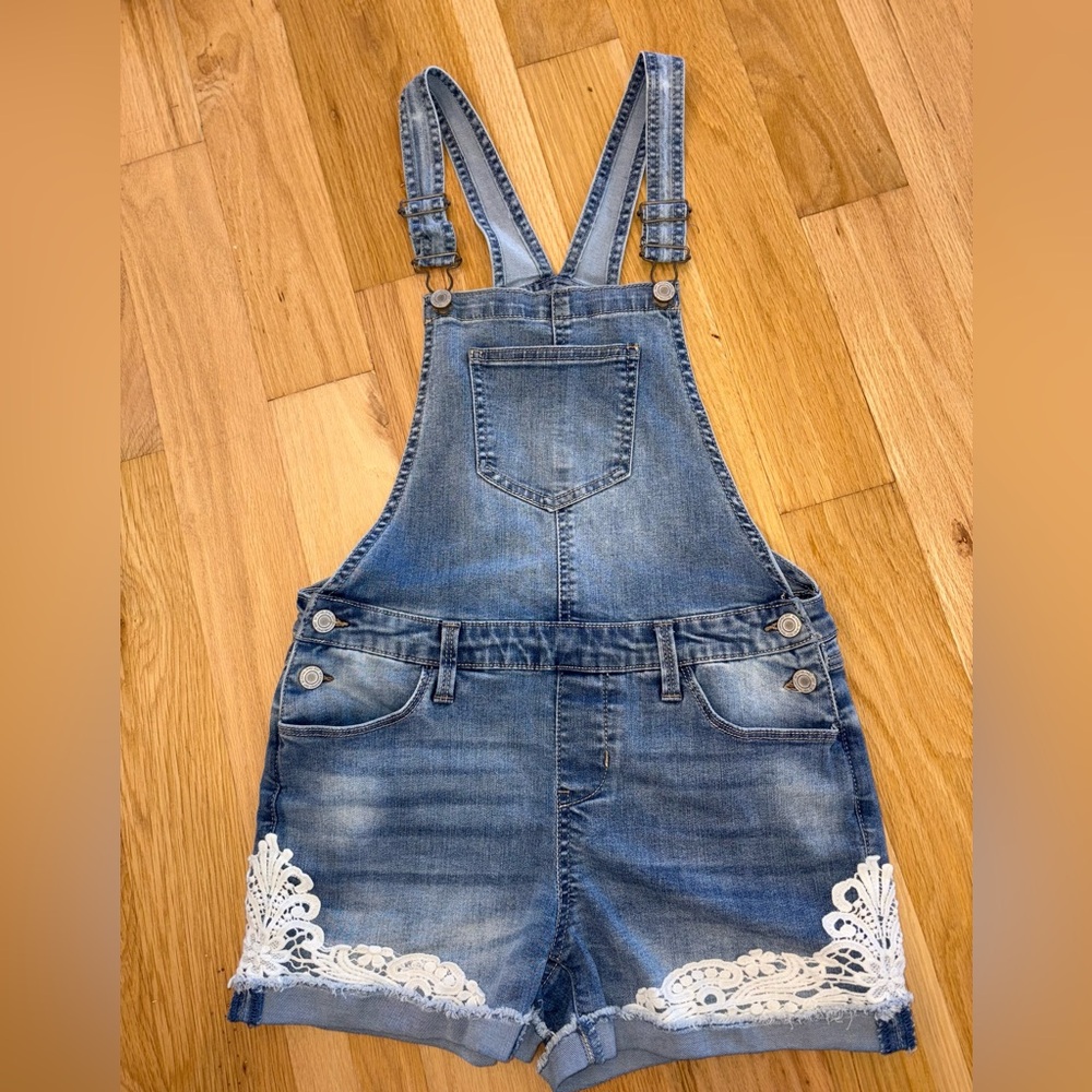 SO Light Blue Denim Blue Jean Overalls Shorts White Lace Trim Size 14 Big Girls